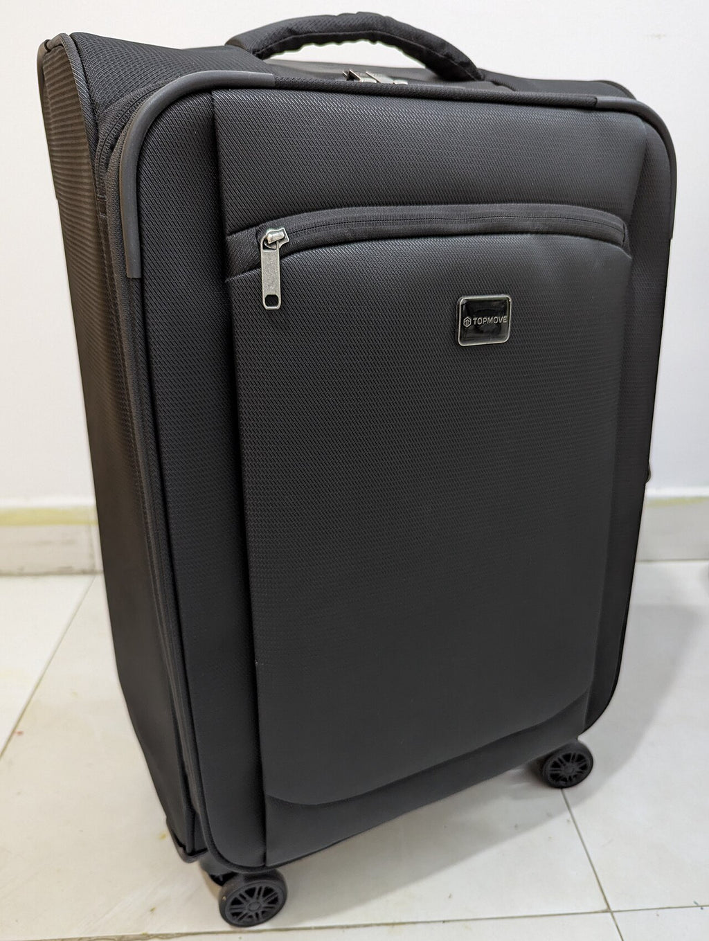 20-Inch Carry-On Hardshell Luggage - 360-Degree Spinner Wheels, TSA Lock, Lightweight Polycarbonate